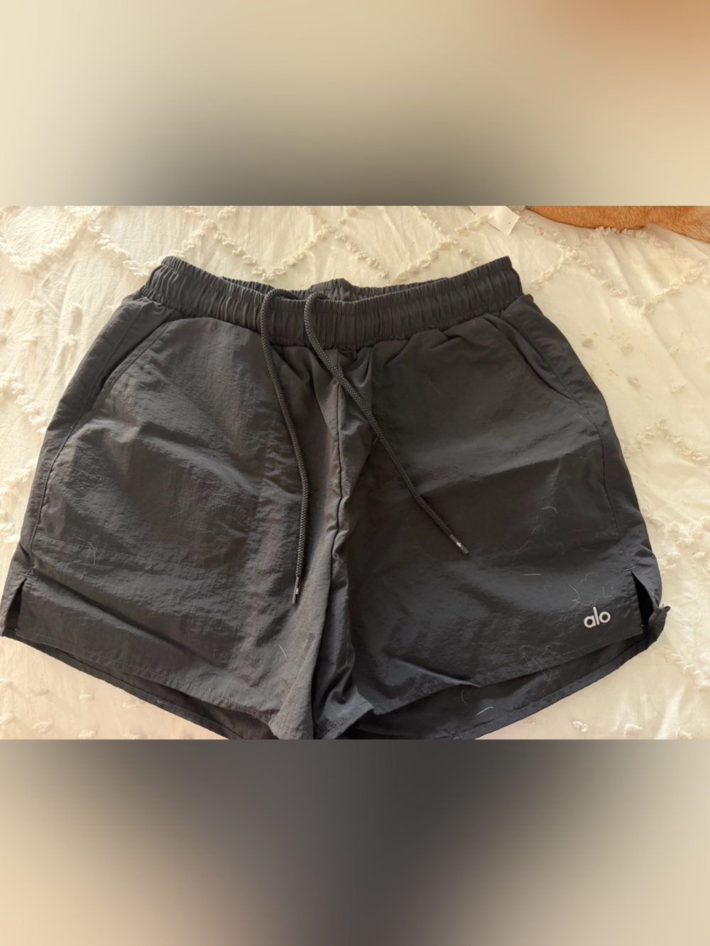 ALO Yoga Men’s Black Athletic Drawstring Shorts